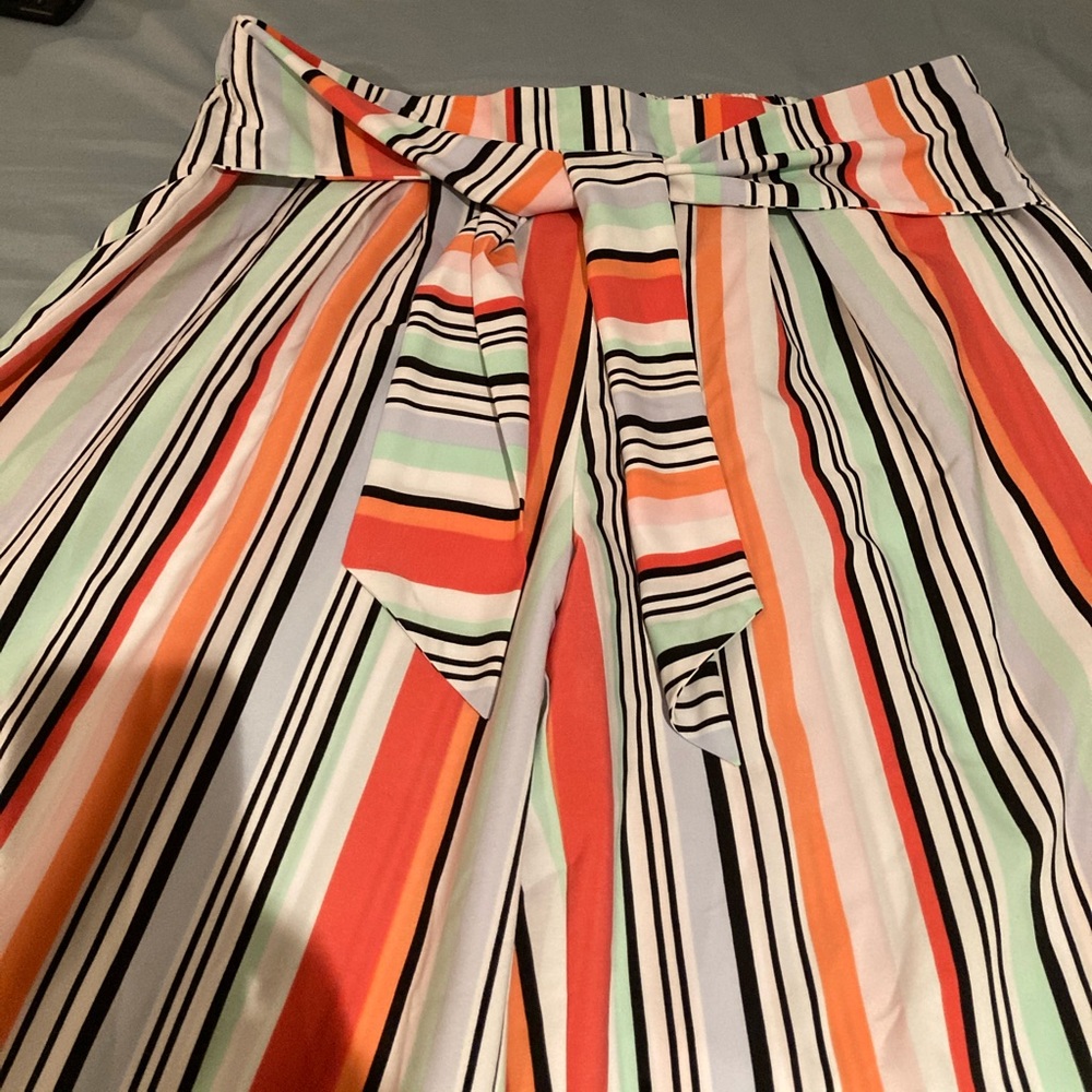 Bar Super Cute Striped Wide Leg Pants. XL